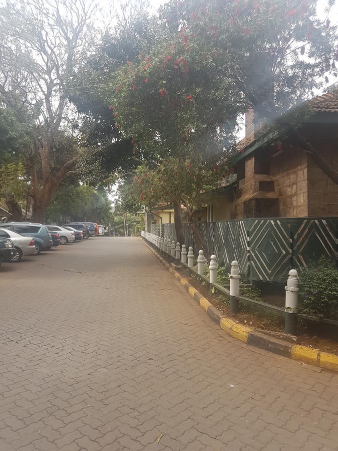 Kenya Continental Hotel Найроби Экстерьер фото